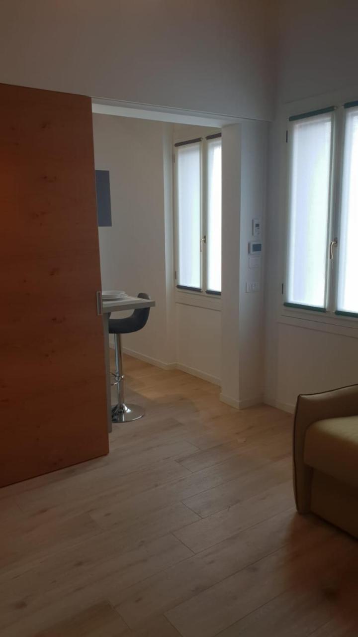 Snc1018 Modern Boutique Apartment Venice Luaran gambar